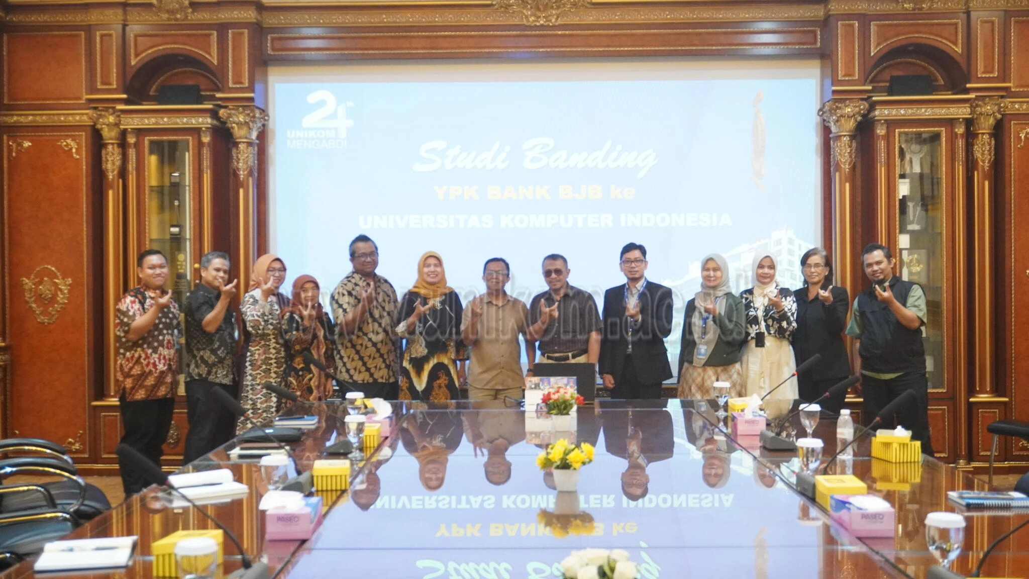 UNIKOM SAMBUT STUDI BANDING YKP BANK BJB