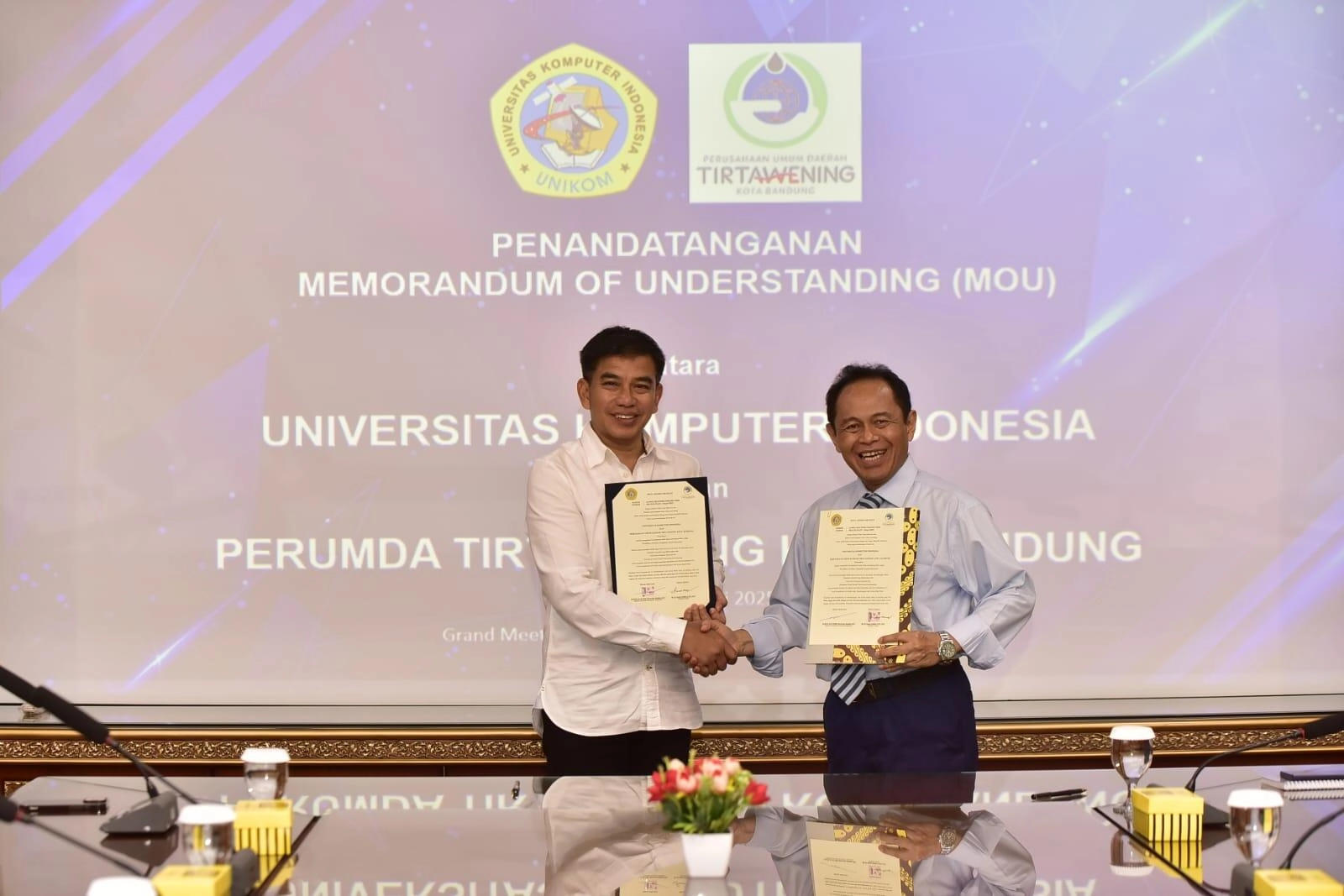Dorong Transformasi Digital, Unikom Dan Perumda Tirtawening Jalin Kerja Sama Strategis