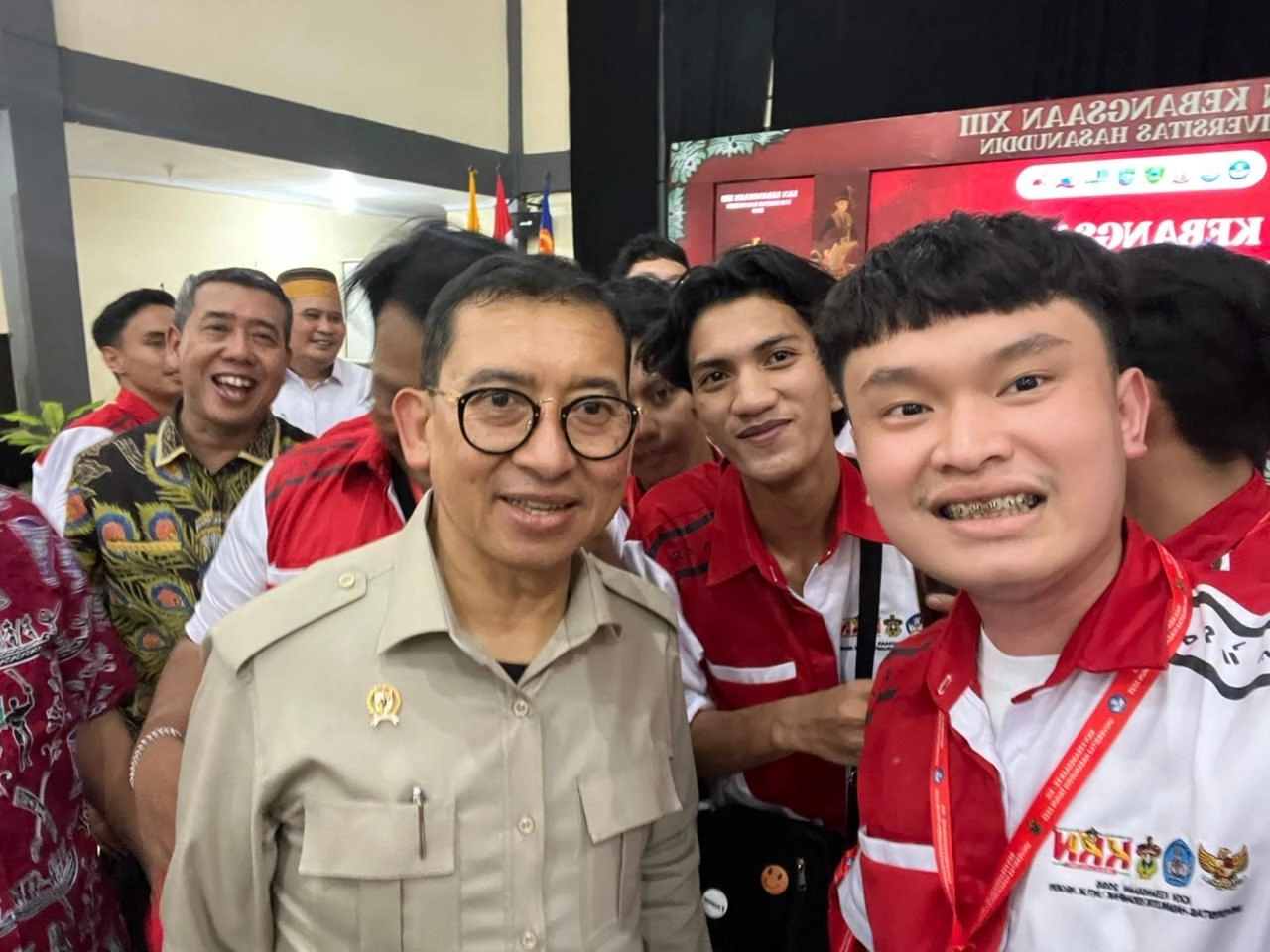 Mahasiswa Unikom Ikuti KKN Kebangsaan XIII 2025 di Universitas Hasanuddin Makassar, Tunjukan Aksi Ny...