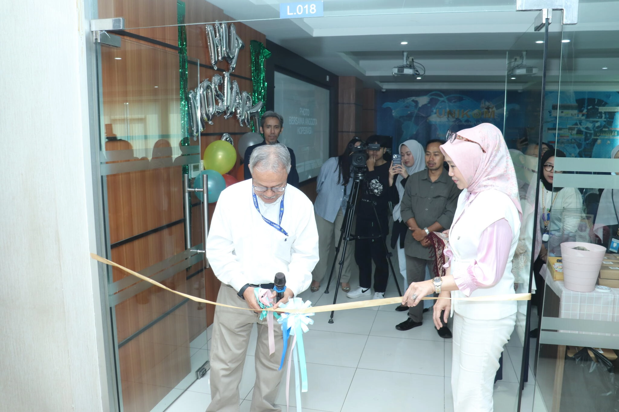 Dies Natalis Ke 2 KOSMART UNIKOM Simbol Koperasi Modern dan Partisipatif di Kampus