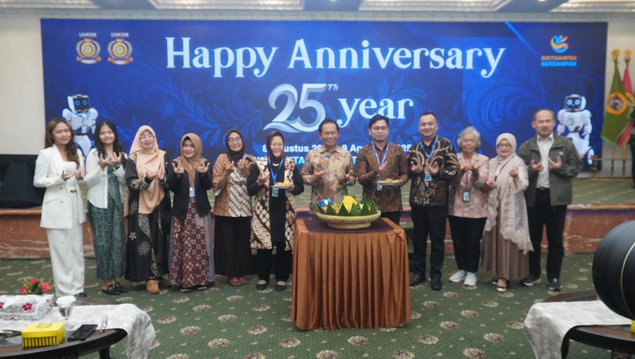 Dies Natalis UNIKOM KE-25: “Kobarkan Semangat Menuju Digital Enterpreneurial University”