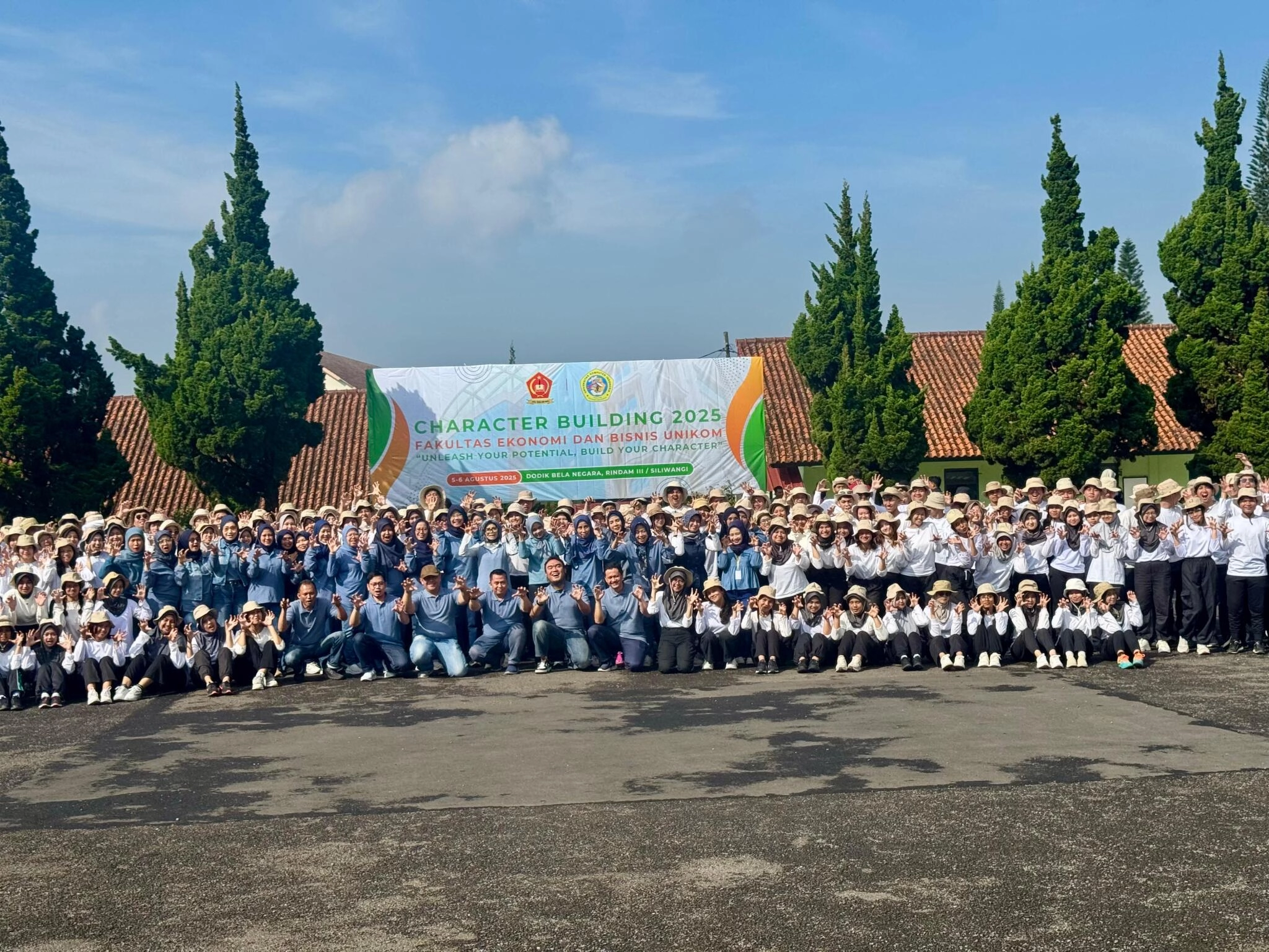 FEB UNIKOM Gelar Character Building Di Dodik Bela Negara:  Cetak Generasi Tangguh Dan Berintgritas